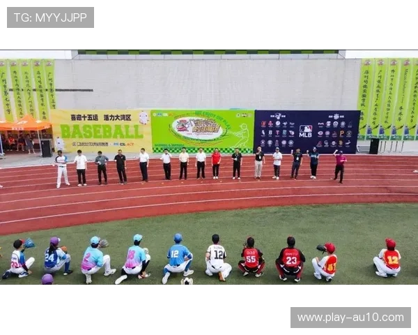 十五运会垒球赛事志愿者获致敬，126名志愿者保障专业运行