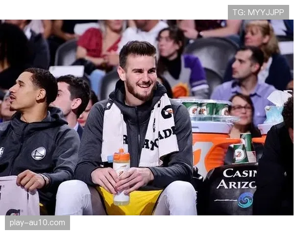 官方声明：勇士与主帅史蒂夫·科尔达成一份多年续约协议