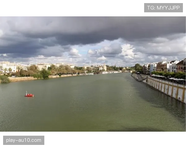 新建场馆融资模式探讨：以芝加哥天空队联合开发项目为例